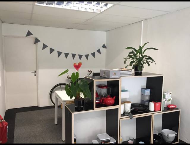 260M² FACTORY RENTED IN WESTLAKE